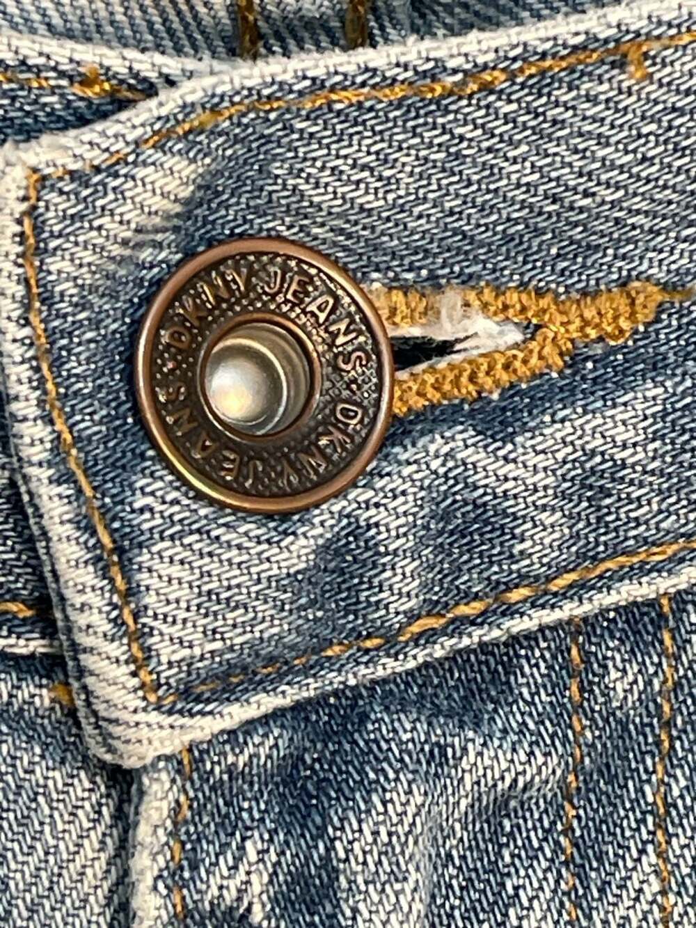 DKNY Jeans Vintage Y2K Light Wash Bootcut Denim Jeans Size 9 - Picture 4 of 10